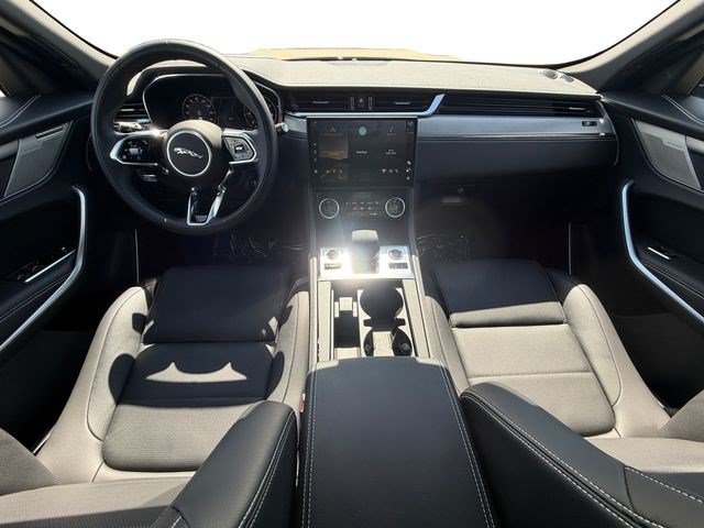 Used 2026 Jaguar F-PACE R-Dynamic S AWD/4WD image 12