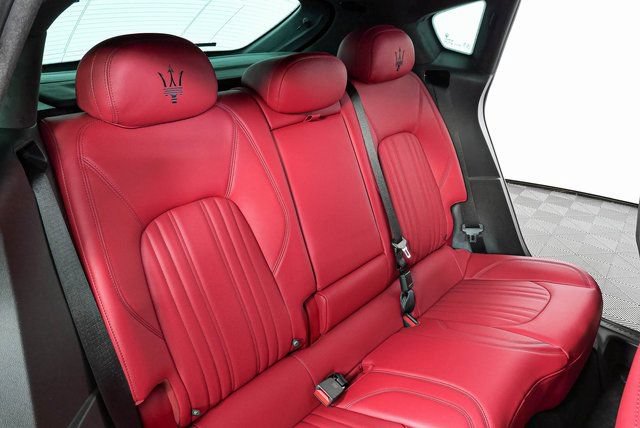 Certified 2022 Maserati Levante GT AWD/4WD image 24