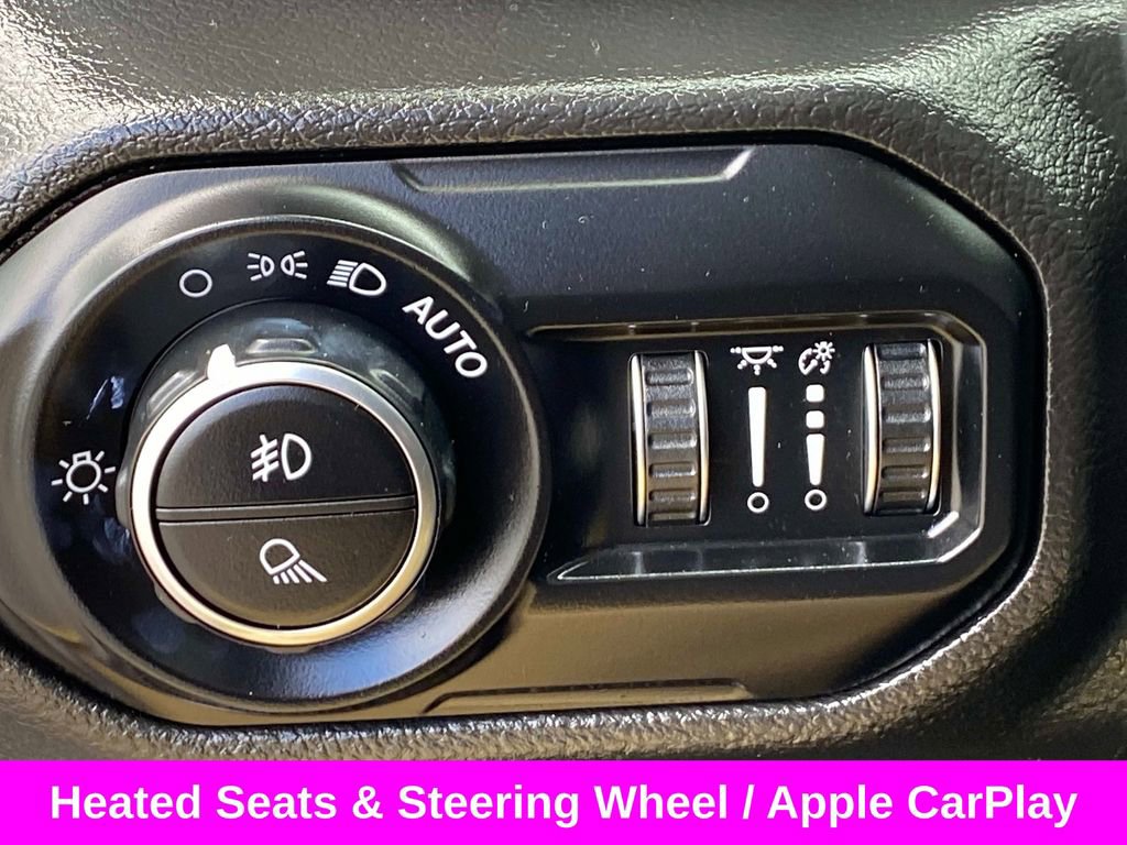 Used 2022 Jeep Gladiator Sport image 21
