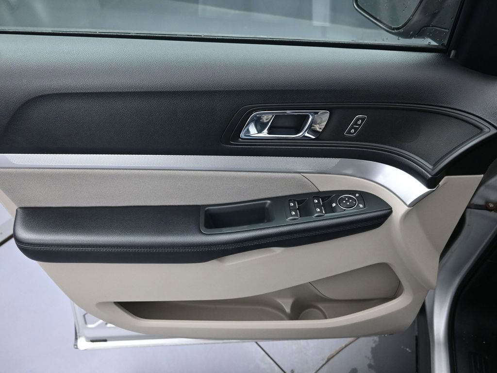 Used 2018 Ford Explorer 4WD image 21