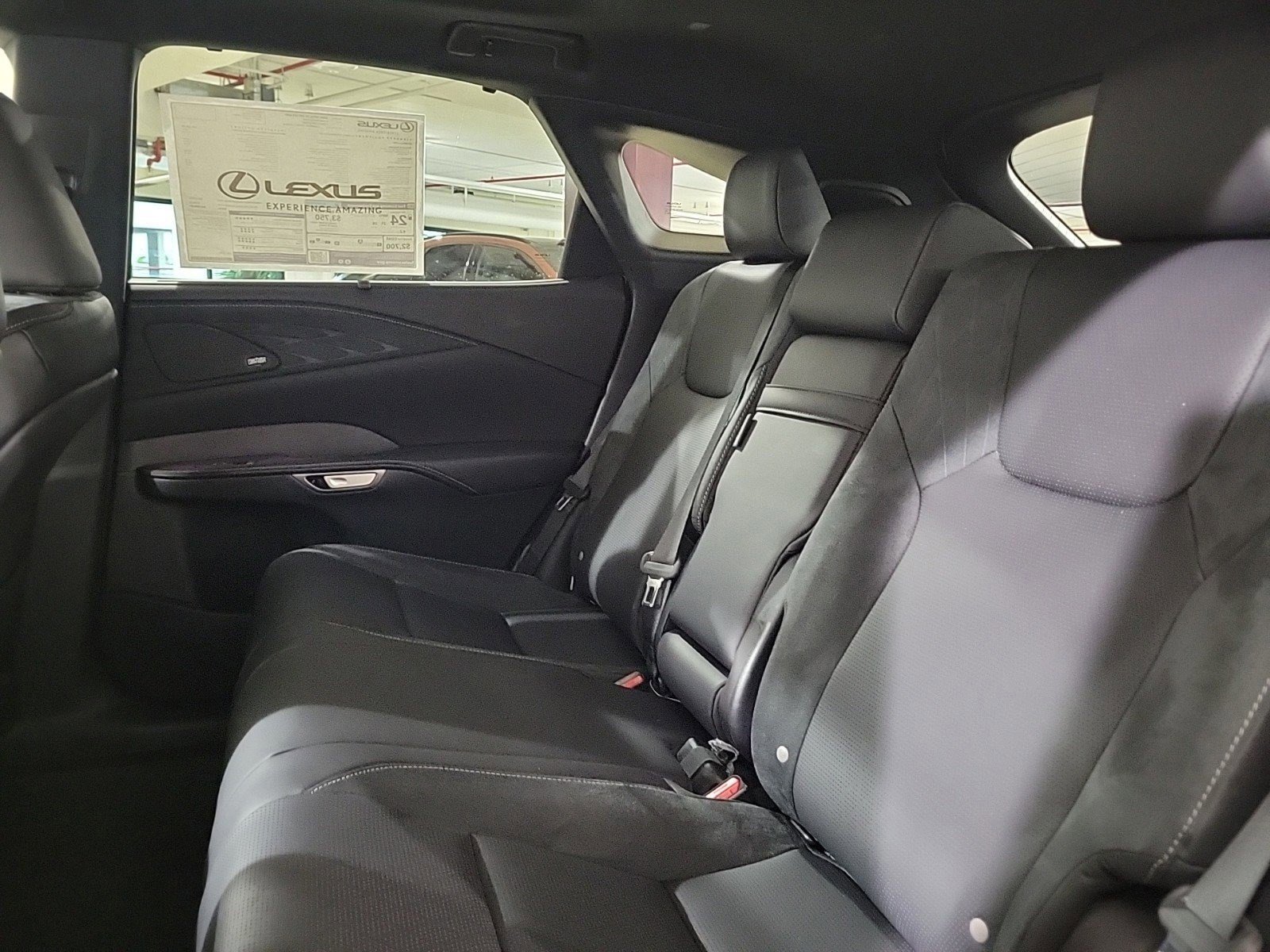 Used 2024 Lexus RX 350 image 12