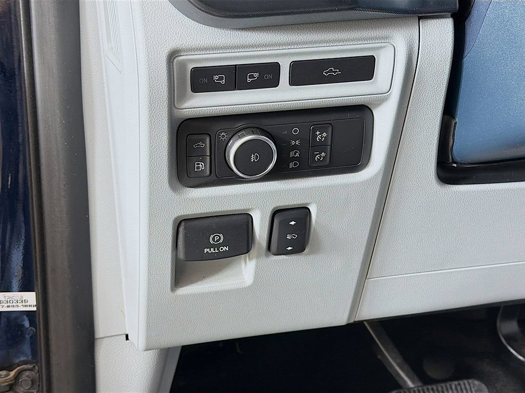 Used 2021 Ford F150 Limited AWD/4WD image 36