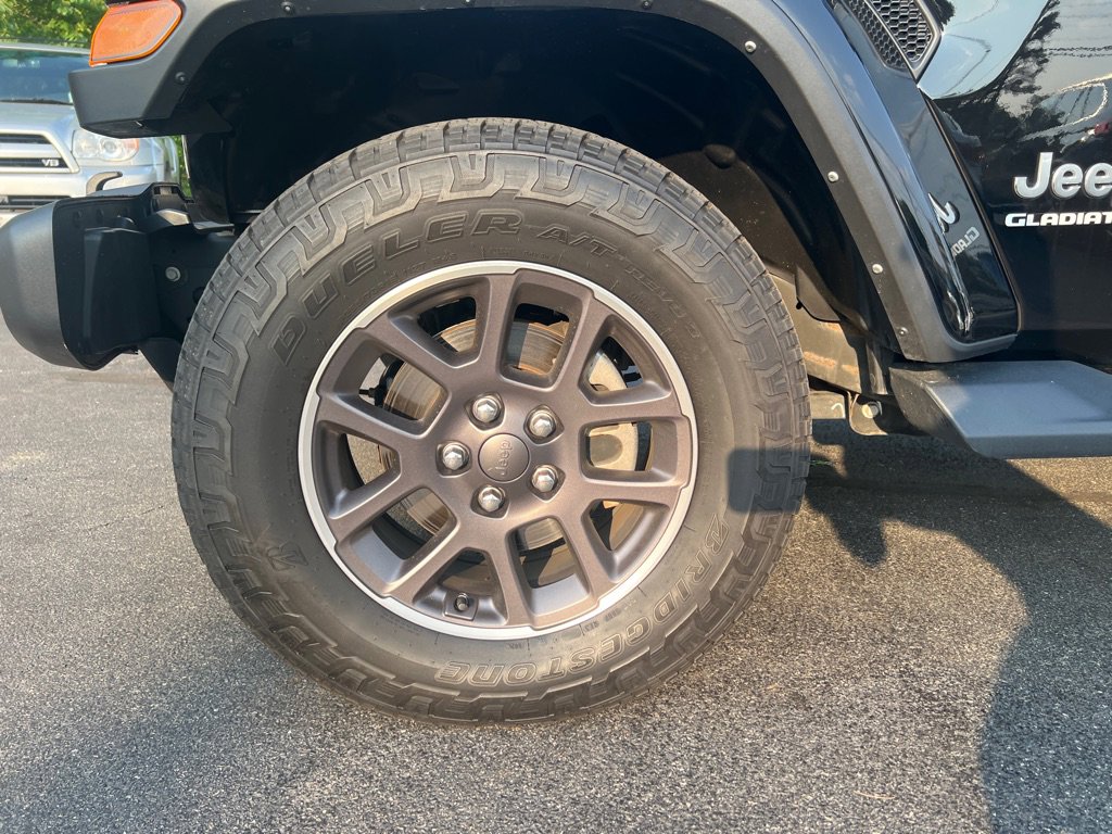 Used 2021 Jeep Gladiator Overland image 33