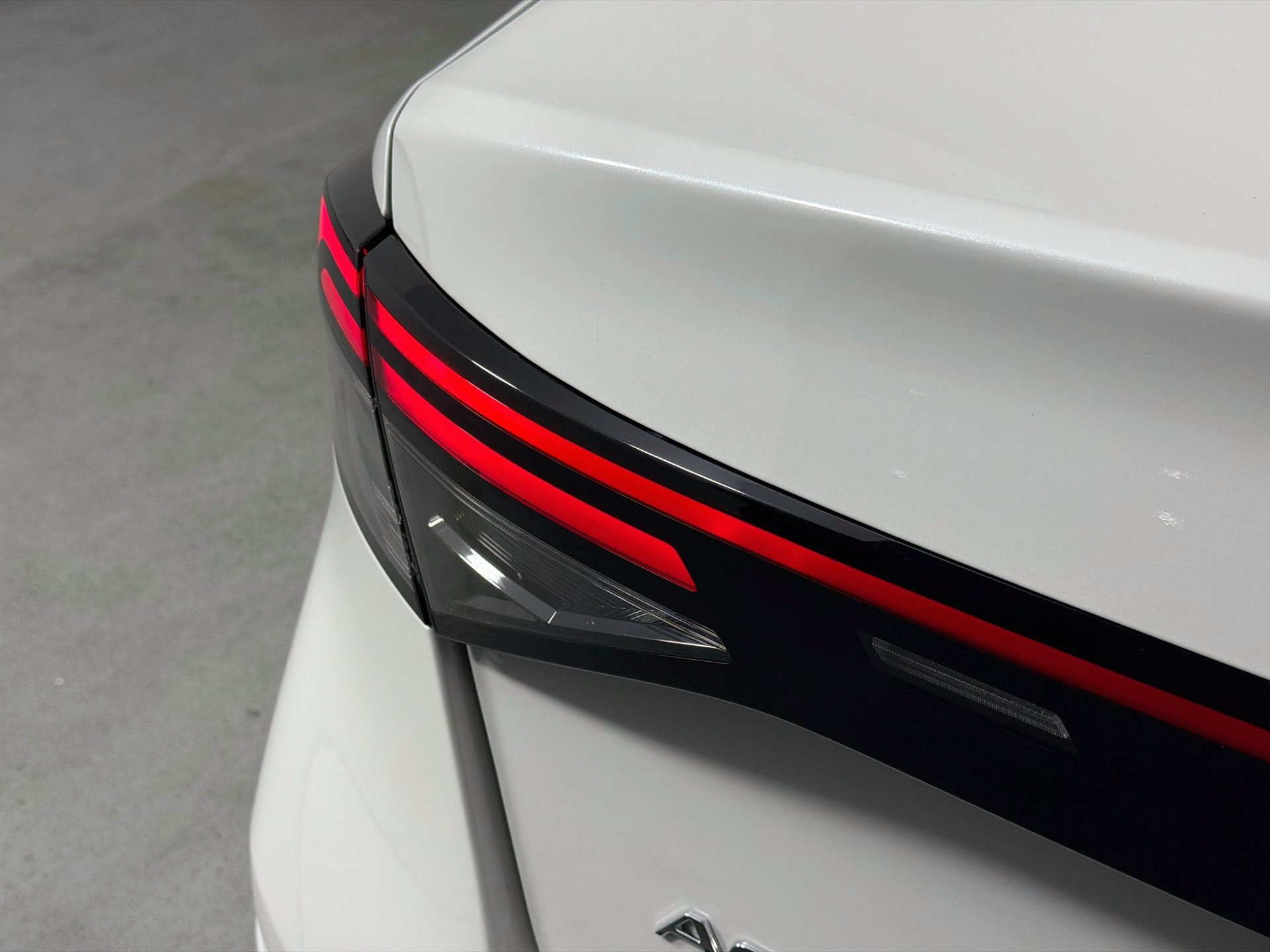 Used 2025 Honda Accord SE image 11