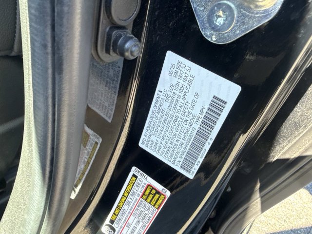 Used 2025 Honda Odyssey EX-L image 17