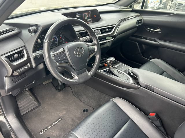 Used 2019 Lexus UX 200 w/ Accessory Package 2 FWD image 22