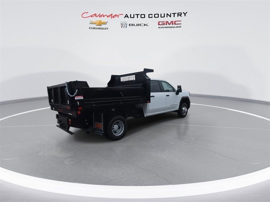 New 2025 GMC Sierra 3500 Pro w/ Convenience Package AWD/4WD image 8