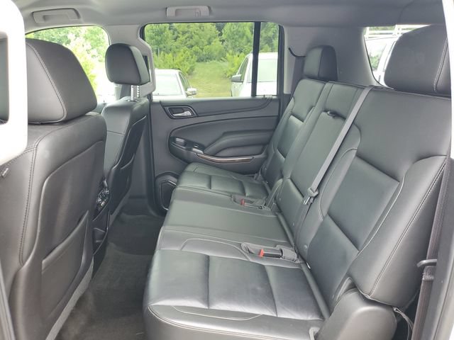 Used 2015 Chevrolet Suburban LT w/ Luxury Package AWD/4WD image 32