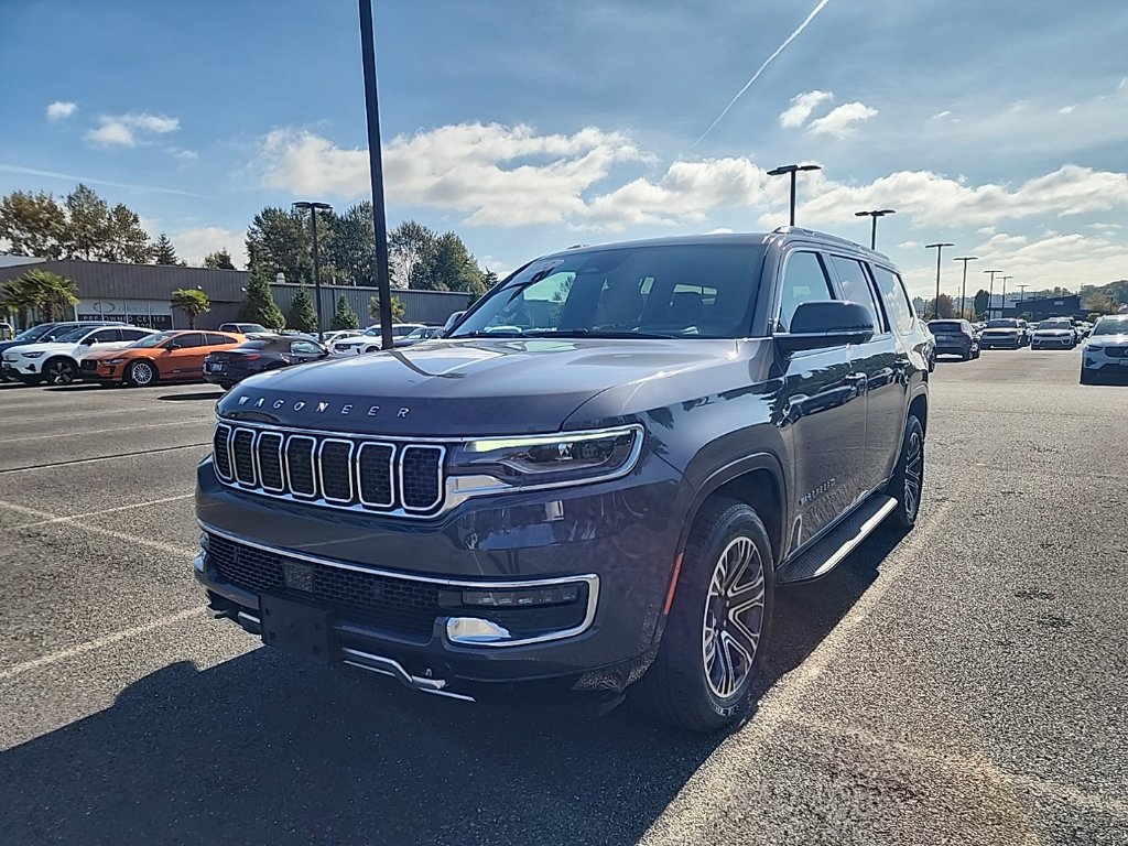 Used 2022 Jeep Wagoneer Series III w/ Convenience Group I RWD image 1