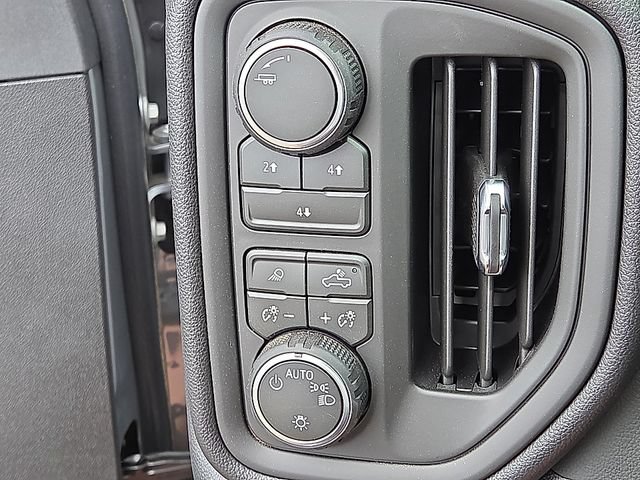 New 2026 Chevrolet Silverado 2500 Custom w/ Custom Value Package AWD/4WD image 11