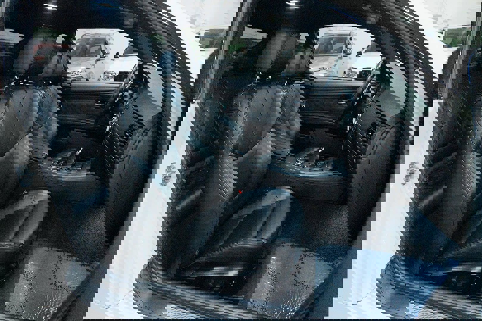 Used 2011 BMW M3 Coupe image 25