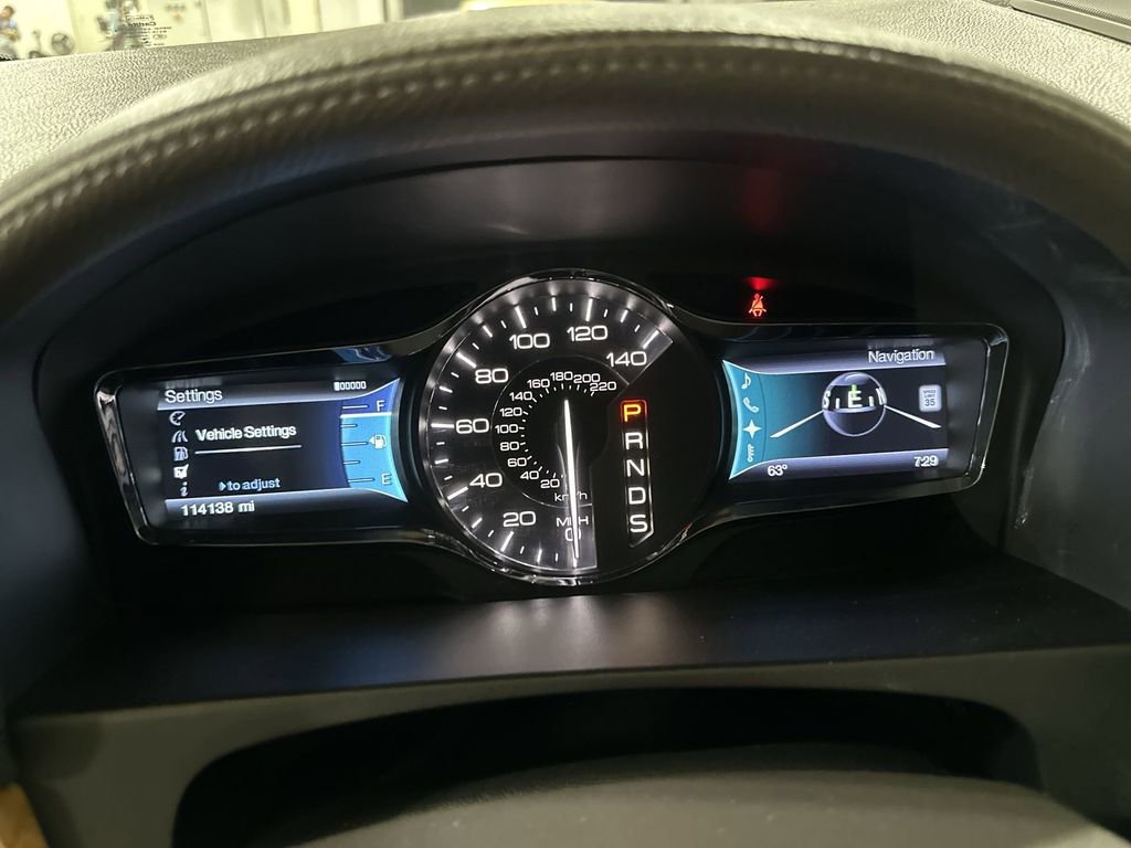 Used 2013 Lincoln MKX AWD image 10