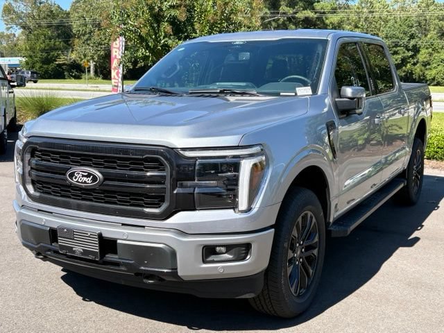 New 2026 Ford F150 Lariat w/ Equipment Group 501A Mid