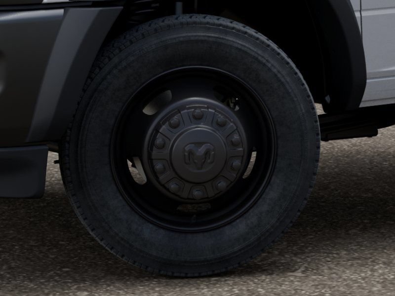 New 2025 RAM 5500 Tradesman w/ Max Tow Package AWD/4WD image 9