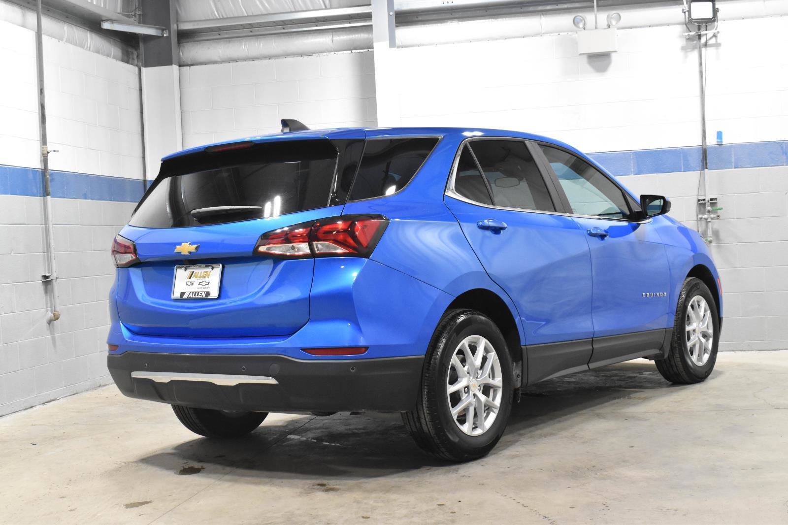 Used 2024 Chevrolet Equinox LT w/ LPO, Floor Liner Package FWD image 26