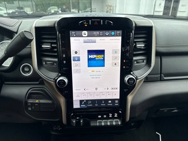 Used 2024 RAM 2500 Laramie w/ Safety Group AWD/4WD image 17