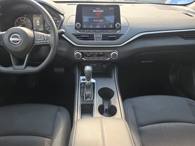Certified 2025 Nissan Altima 2.5 S FWD image 14
