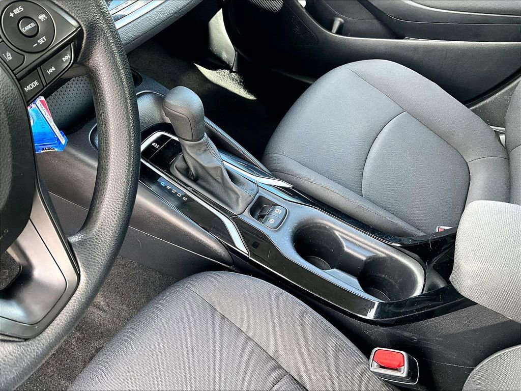 Used 2020 Toyota Corolla LE FWD image 20