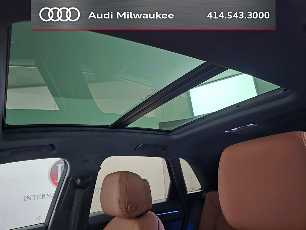 Certified 2023 Audi Q3 2.0T Premium Plus w/ Premium Plus Package AWD/4WD image 21