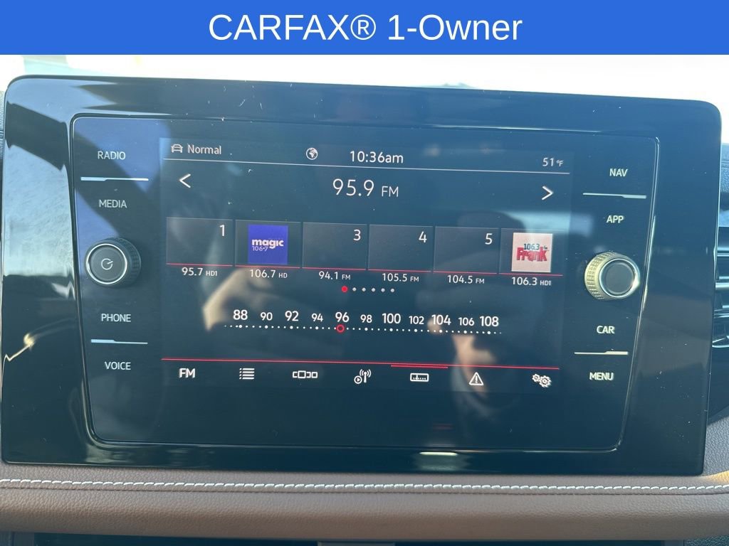 Used 2025 Volkswagen Jetta SEL image 22