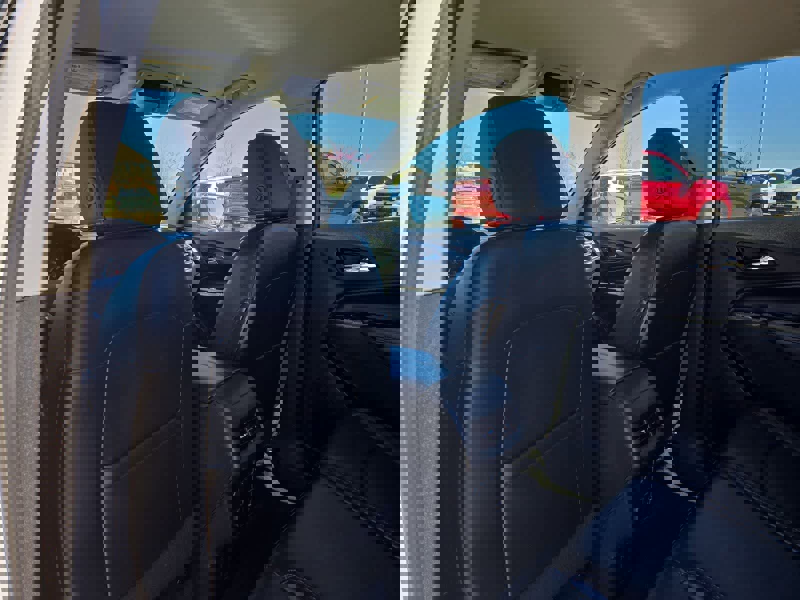 Used 2018 Chevrolet Equinox Premier AWD/4WD image 15