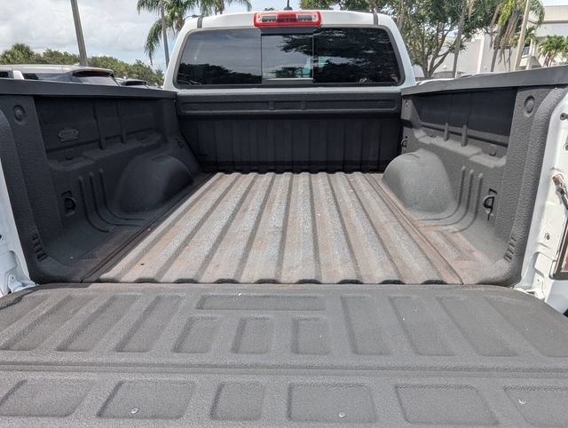 Used 2016 GMC Canyon SLT w/ Driver Alert Package RWD image 28