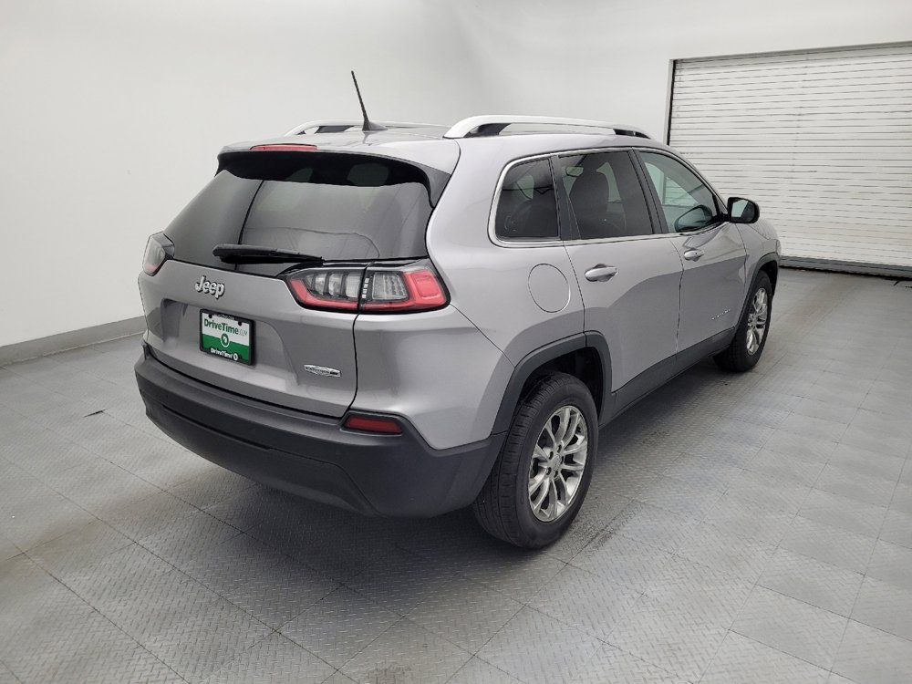 Used 2021 Jeep Cherokee Latitude Plus w/ Sun & Sound Group FWD image 9