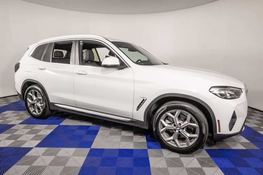 Used 2023 BMW X3 sDrive30i w/ Convenience Package image 3