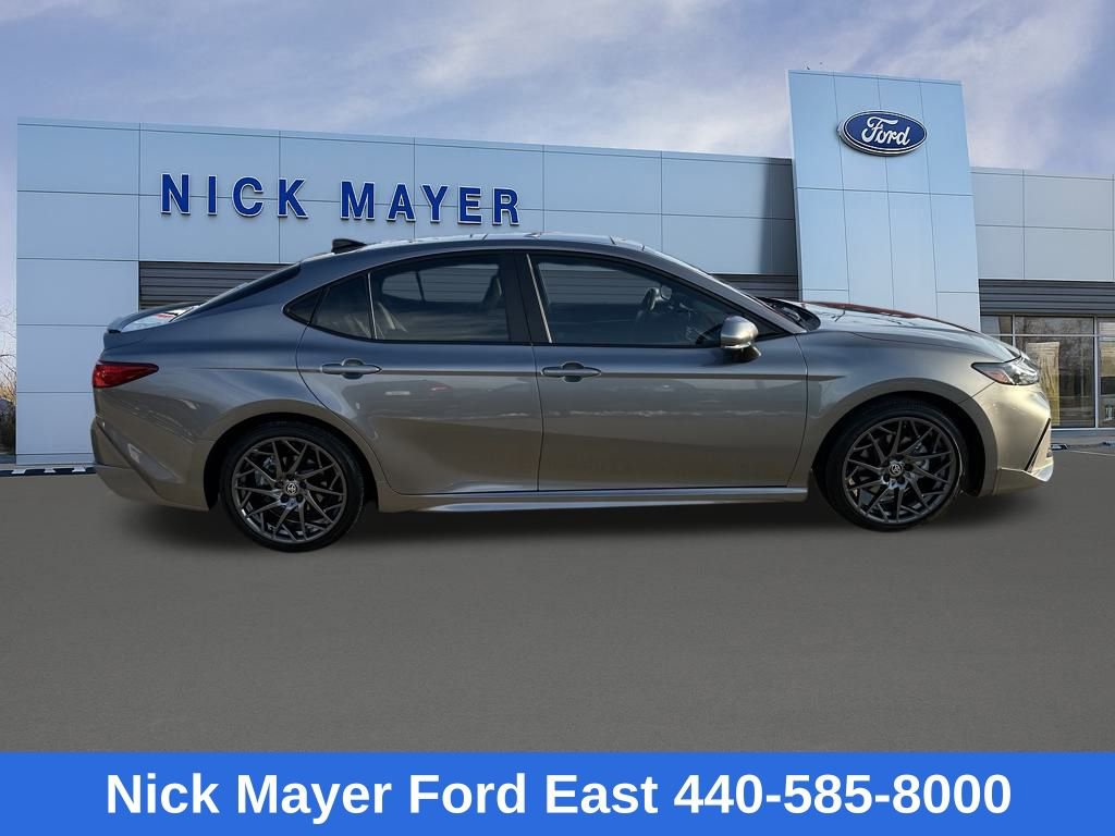 Used 2025 Toyota Camry XSE image 8