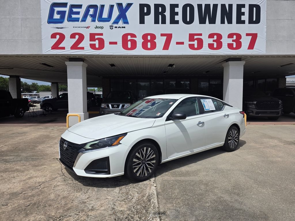 Used 2025 Nissan Altima 2.5 SV