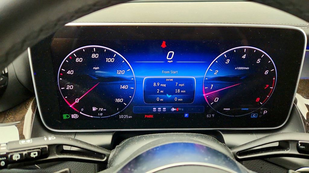 Used 2025 Mercedes-Benz GLC 300 4MATIC image 14