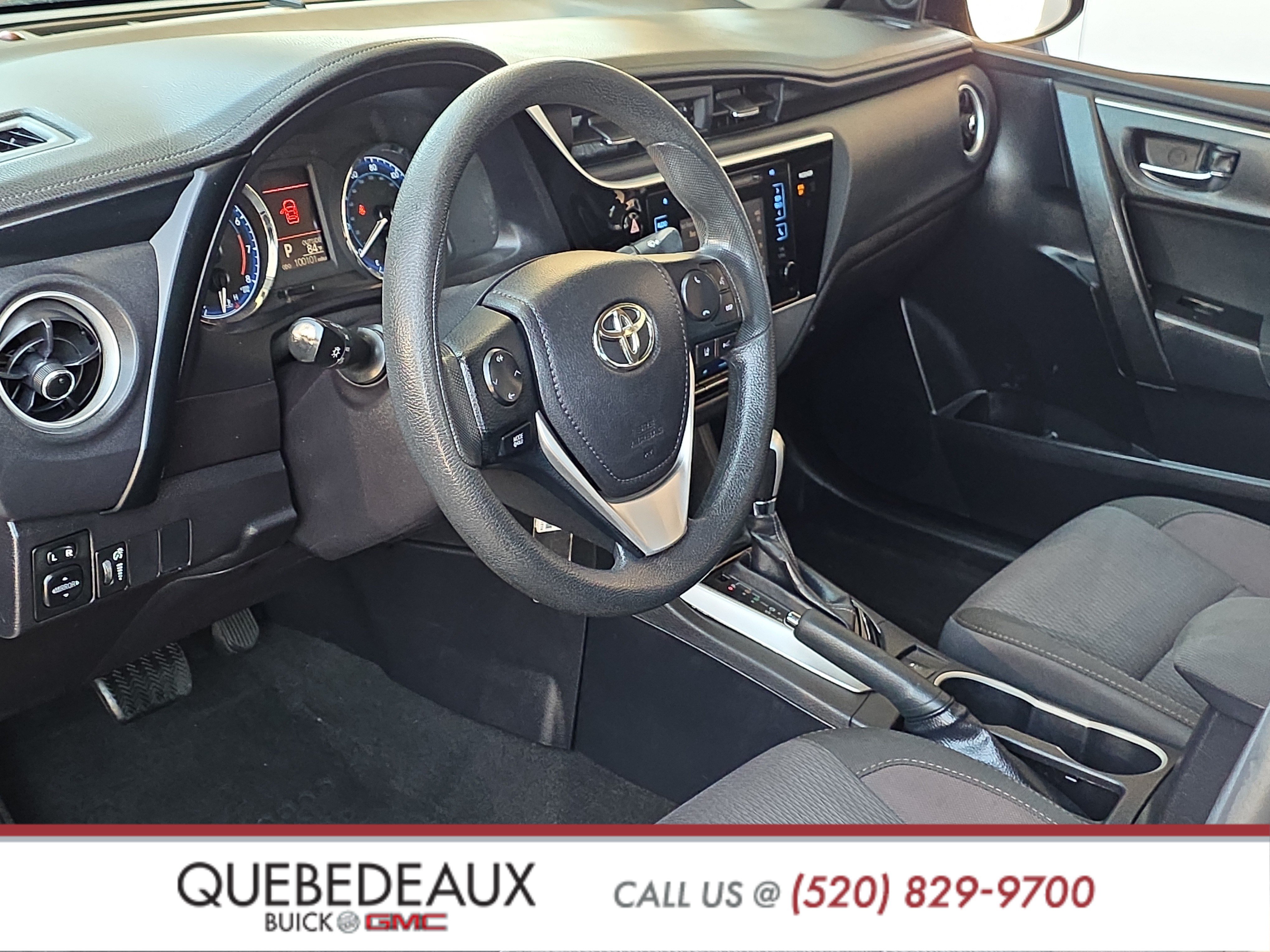 Used 2017 Toyota Corolla LE w/ Carpet Mat Package (TMS) FWD image 10