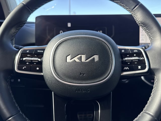 Used 2024 Kia Sorento SX image 25