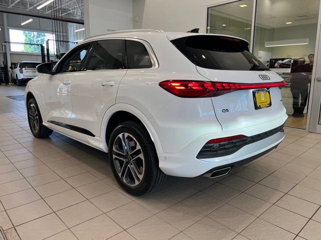 Used 2025 Audi Q5 Premium AWD/4WD image 5
