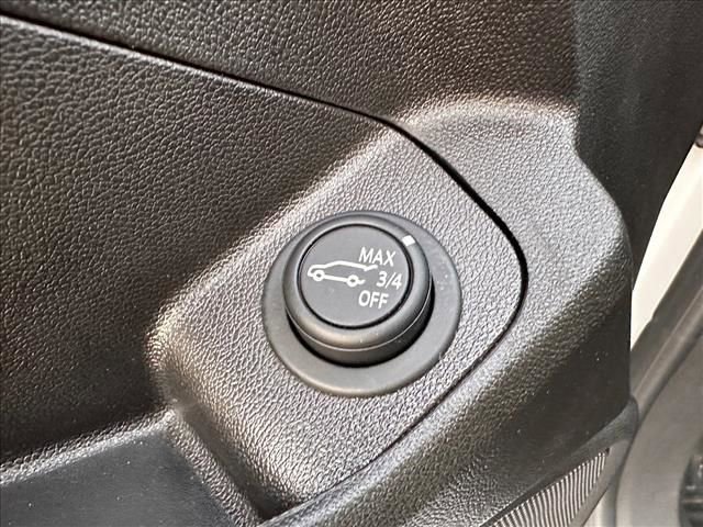 Certified 2024 GMC Terrain SLT image 22