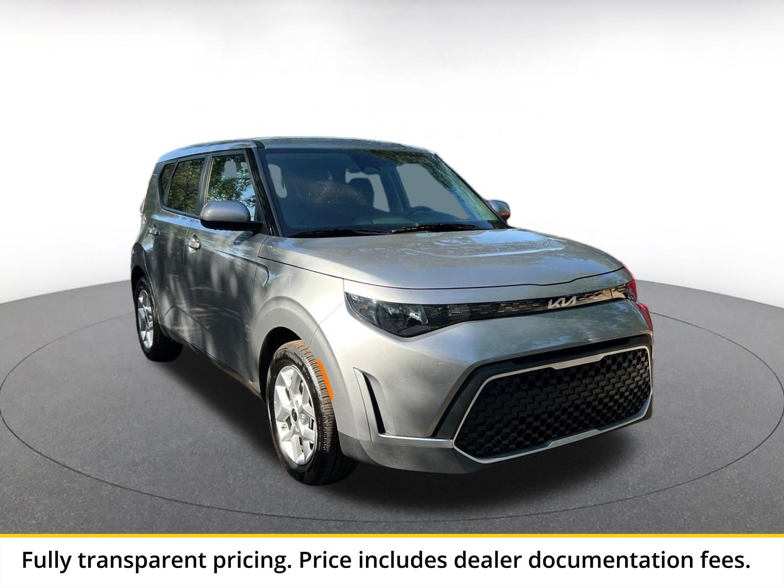 Used 2025 Kia Soul LX w/ LX Technology Package FWD video 1