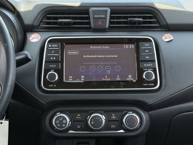 Used 2025 Nissan Versa S FWD image 16