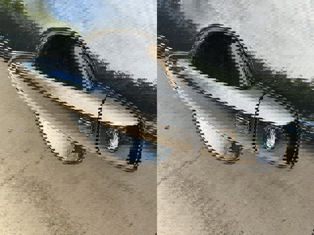 Used 2025 Nissan Rogue SV image 9