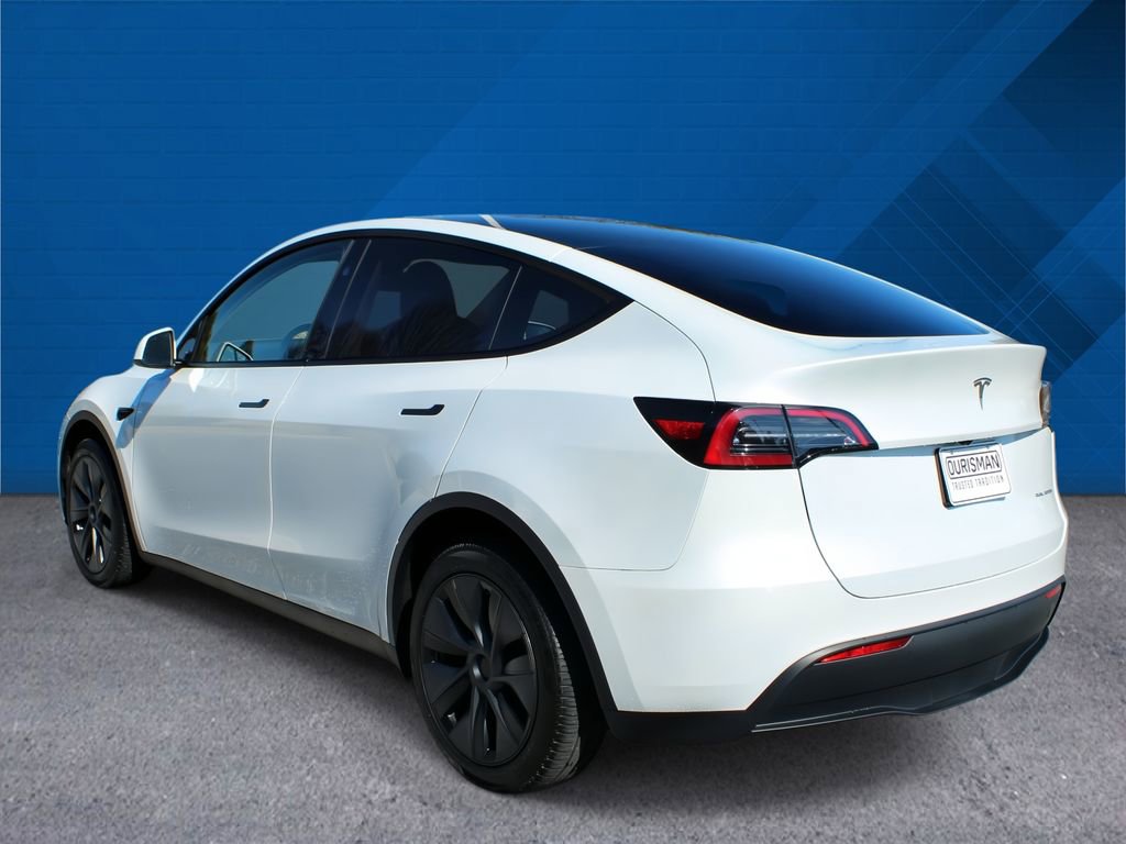 Used 2024 Tesla Model Y Long Range AWD/4WD image 7