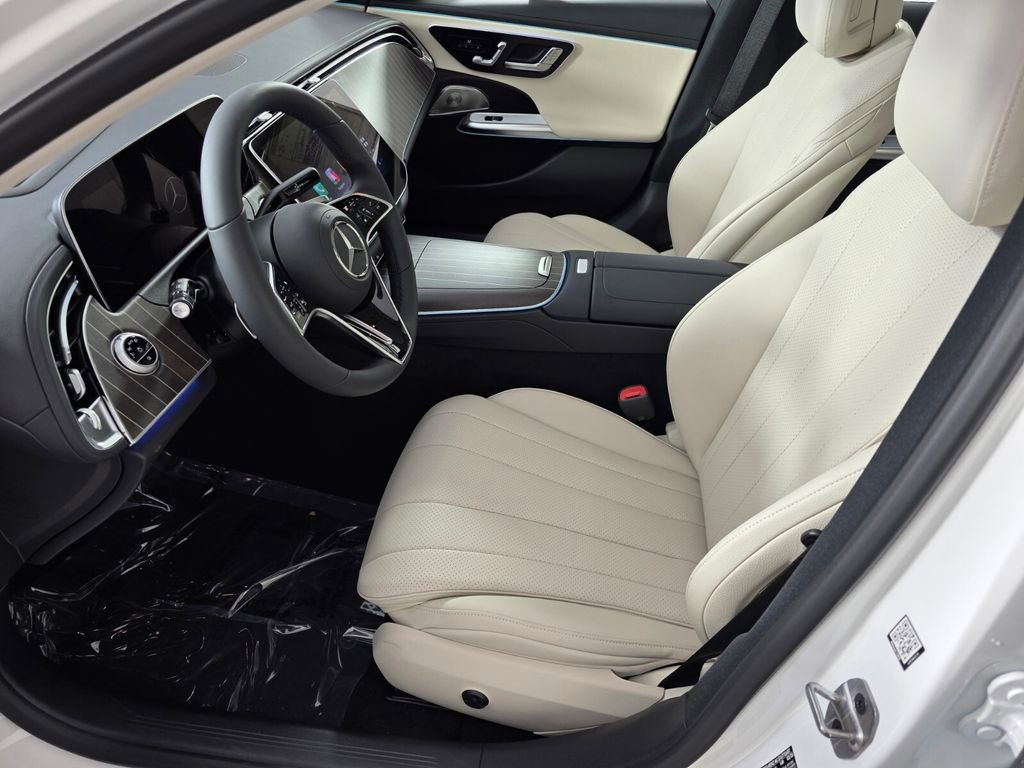 New 2026 Mercedes-Benz E 450 4MATIC Sedan image 6
