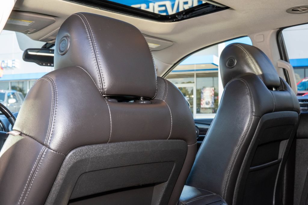Used 2017 Buick Enclave Leather AWD/4WD image 18