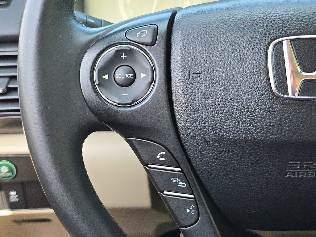 Used 2015 Honda Accord EX-L image 22