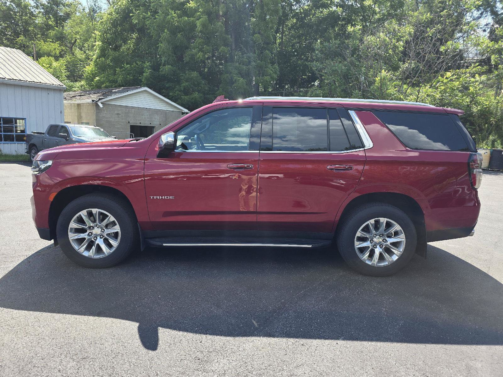 Used 2021 Chevrolet Tahoe Premier AWD/4WD image 4