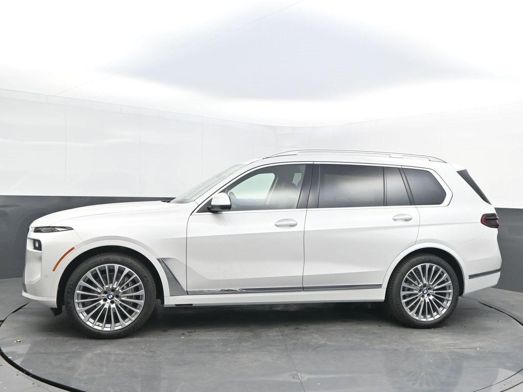 New 2026 BMW X7 xDrive40i image 4