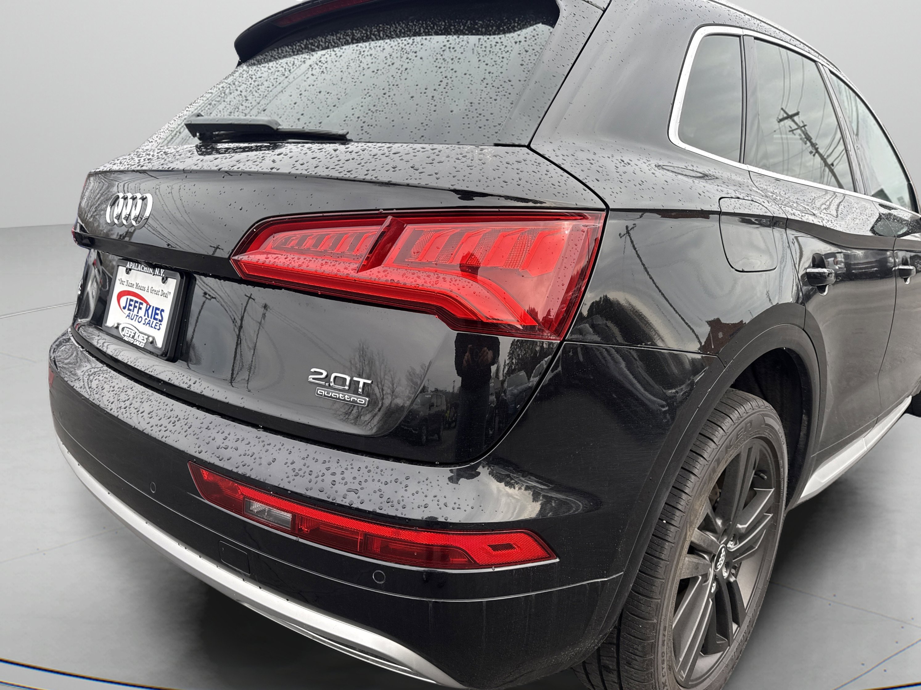 Used 2018 Audi Q5 2.0T Premium Plus w/ Premium Plus Package image 5