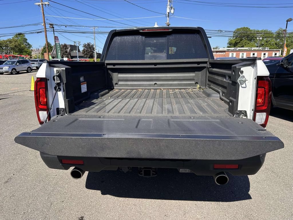 Certified 2025 Honda Ridgeline Black Edition image 7