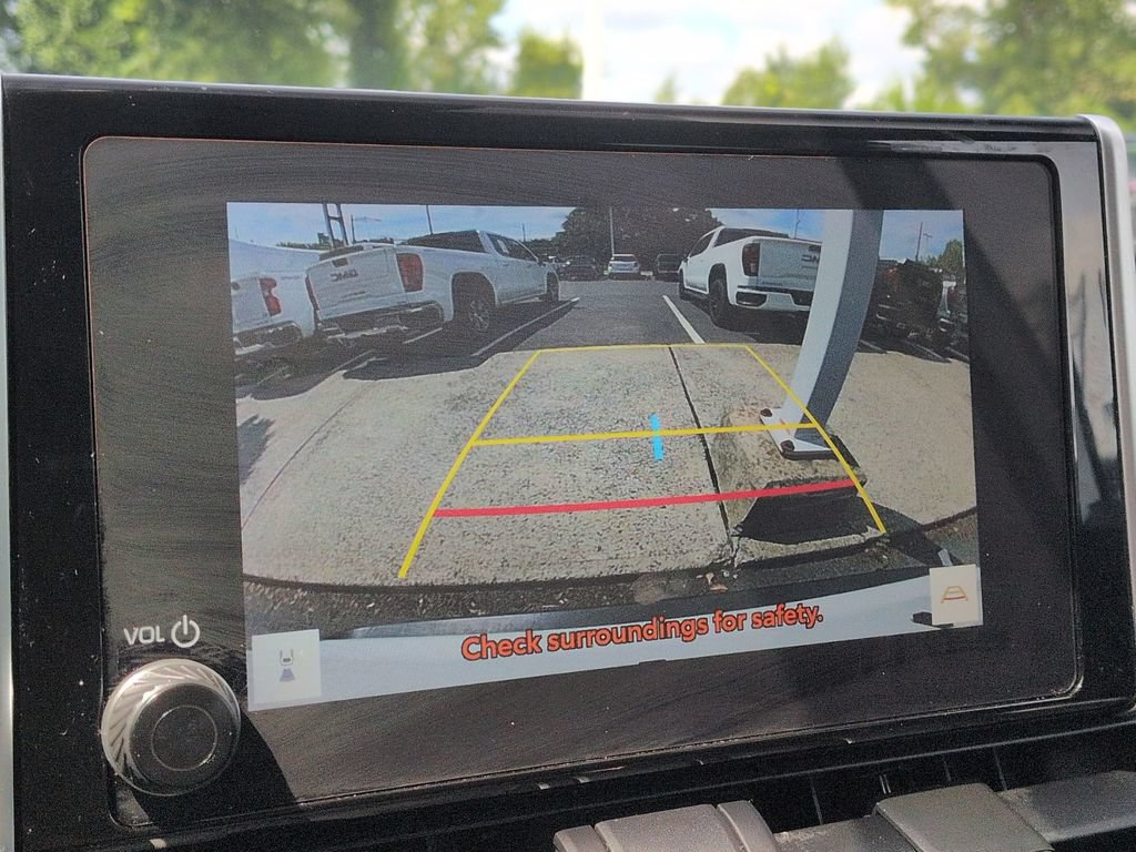 Used 2024 Toyota RAV4 LE AWD/4WD image 19