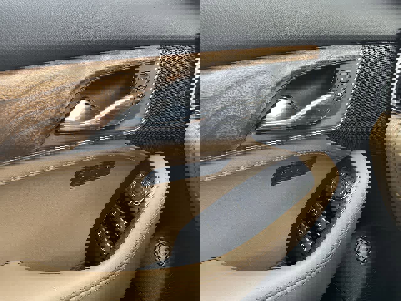 Used 2023 Cadillac CT5 Premium Luxury w/ Technology Package image 32