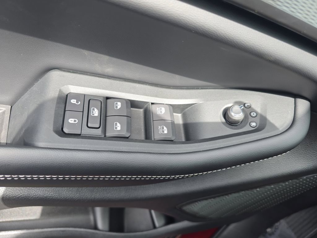 New 2025 Jeep Grand Cherokee Laredo image 29