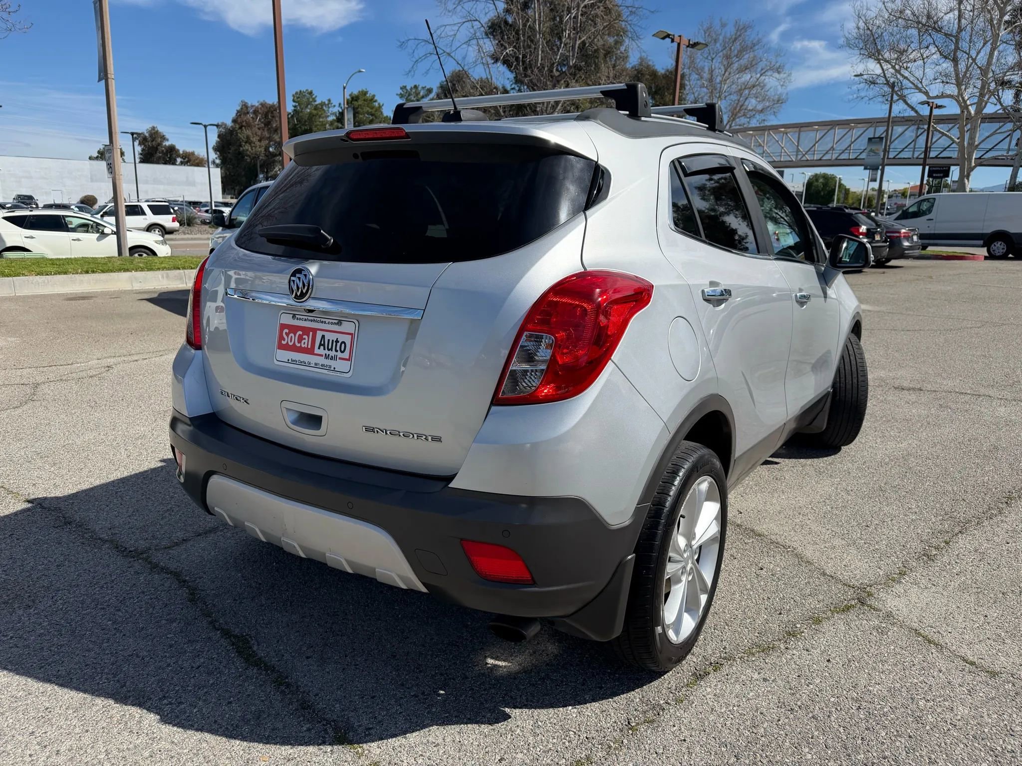 Used 2015 Buick Encore Convenience image 3